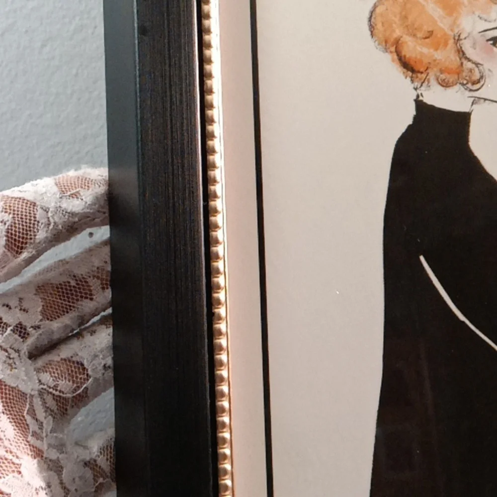 IN FASHION  Lux Wall Art